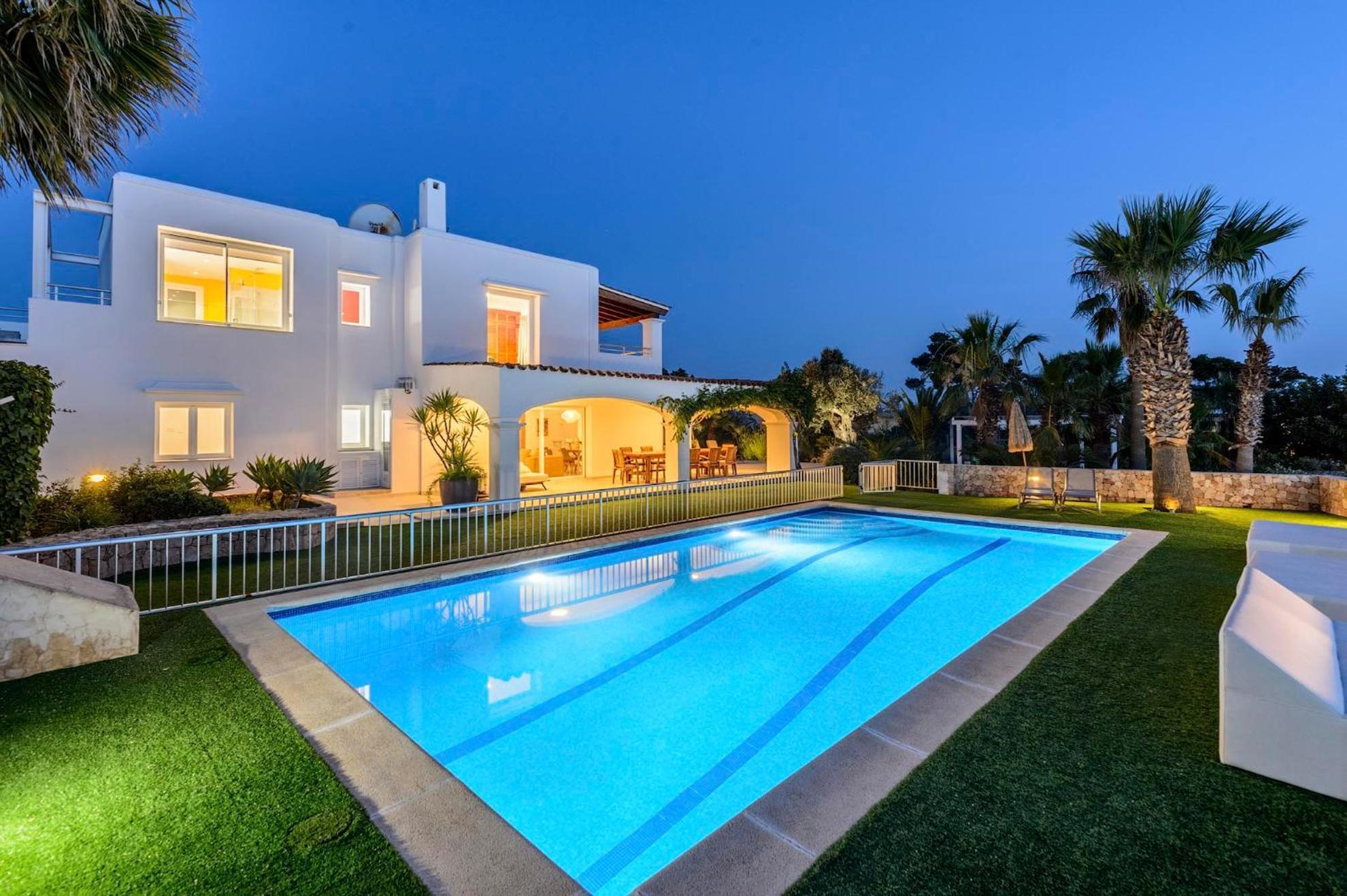 Joan I - Fantastic Sunset Views And Family Friendly - San Antonio (Ibiza)