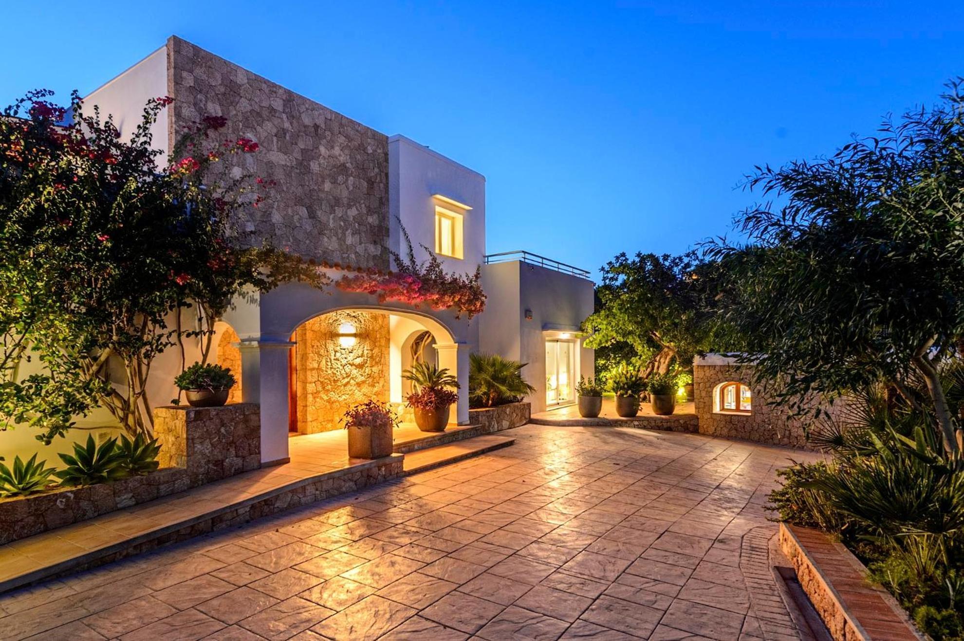 Joan I - Fantastic Sunset Views And Family Friendly - * San Antonio (Ibiza)